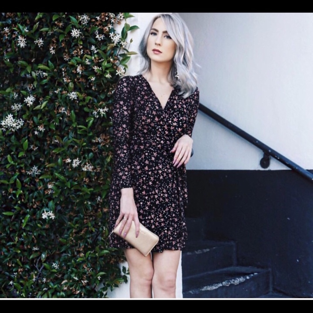 Top Shop Star print dress ( worn once) size 2